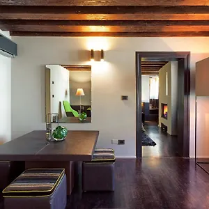  Apartment Charming House Iqs Italy